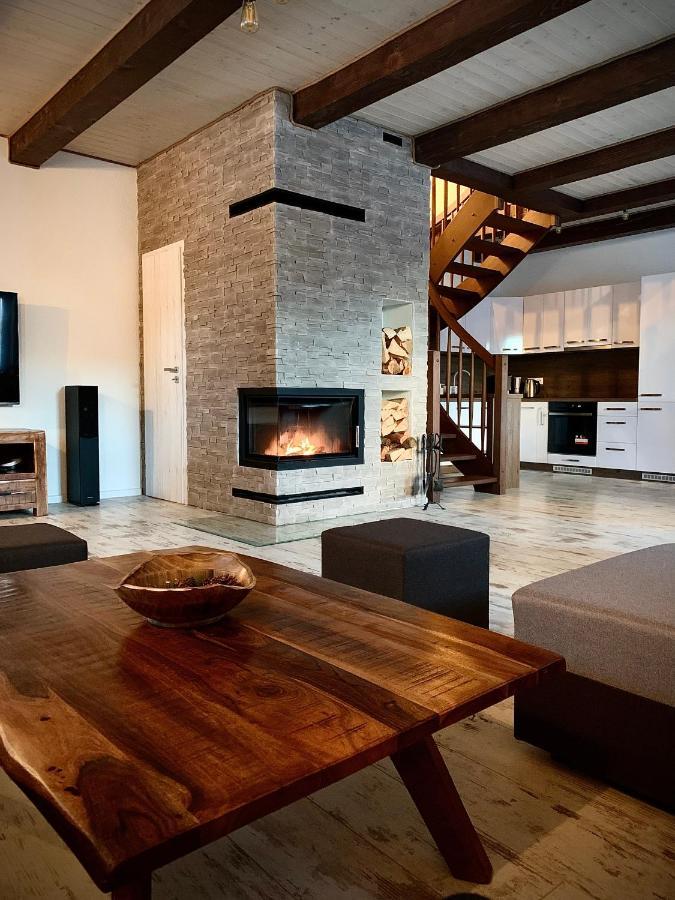 Villa Svistovka Stara Lesna